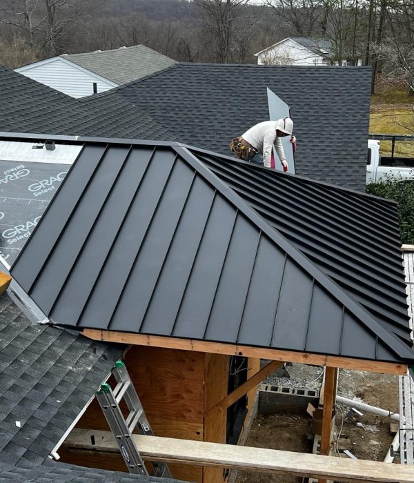 WhatsApp Image 2025-12-06 at 11.06.59 (1)